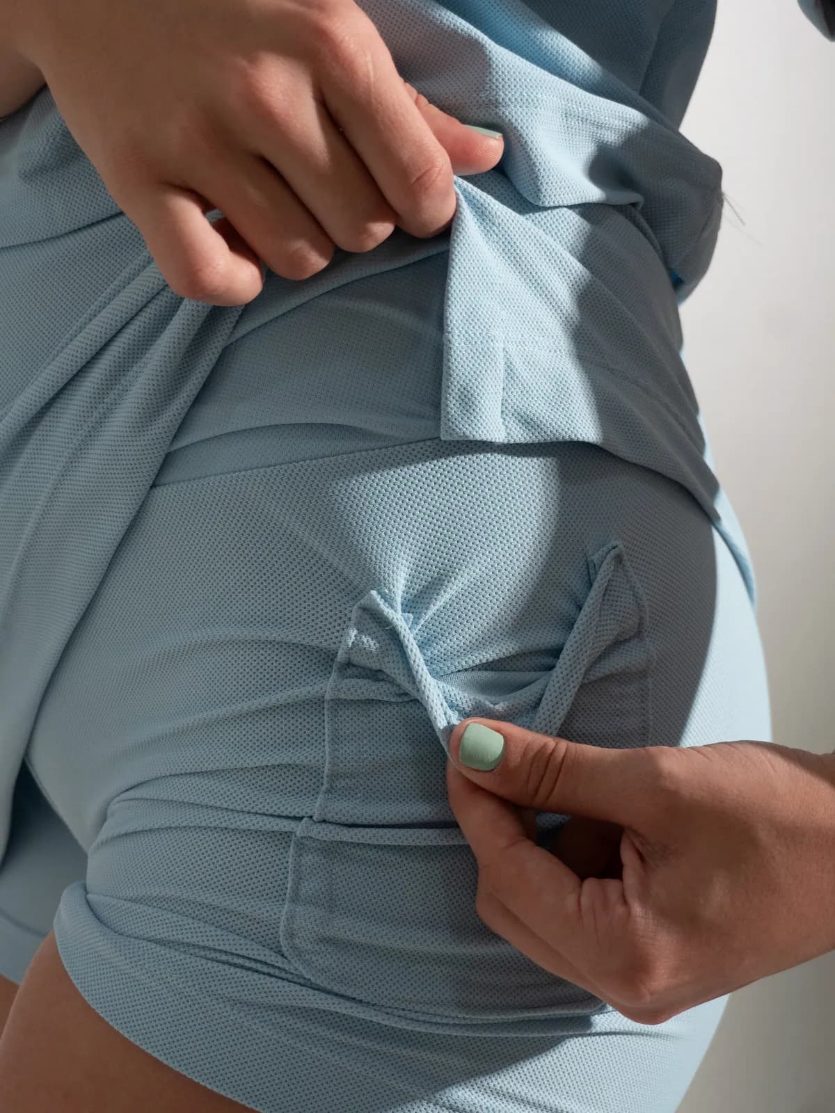 Conjunto Luna Camiseta e Short-Saia na cor azul cinderela