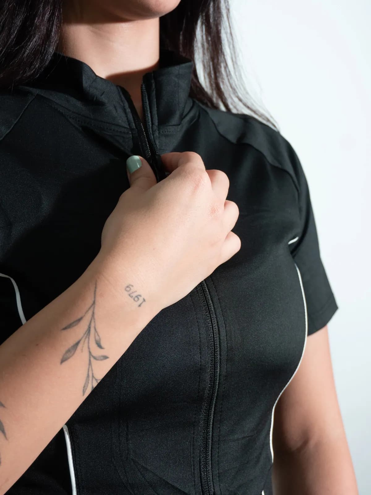 Conjunto Vênus Calça Flare na cor preto